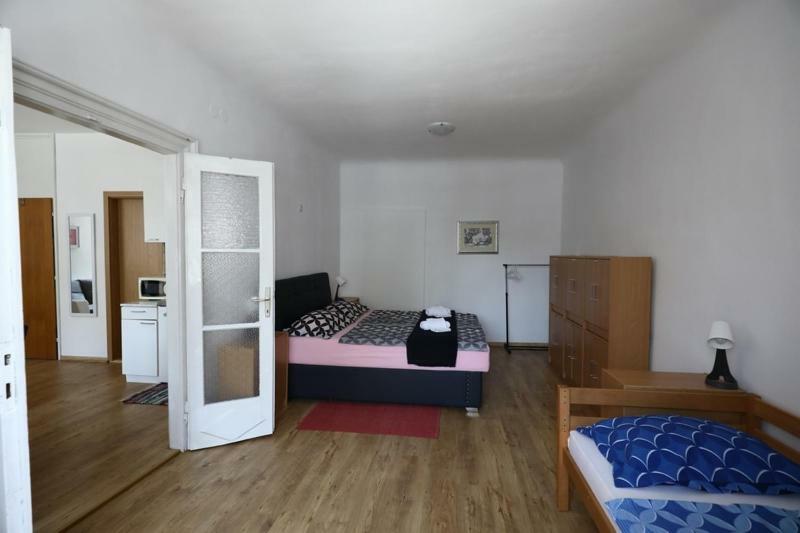 Odeon Apartment And Rooms Rijeka Exterior foto